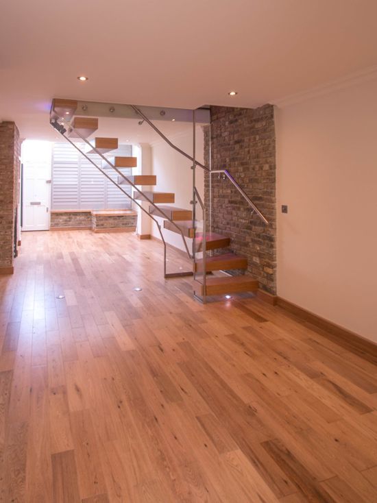 floating oak staircases